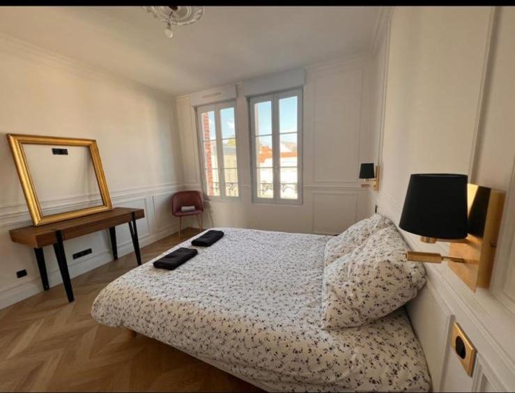 Bulle De Champagne : Petit Cocon En Plein Centre Lägenhet Épernay Exteriör bild